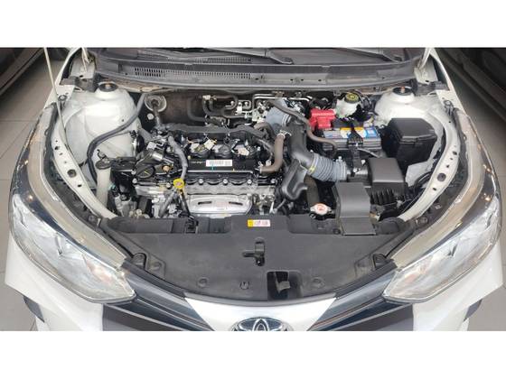 toyota-yaris-1.5-16v-flex-sedan-xl-live-multidrive-wmimagem18274615396