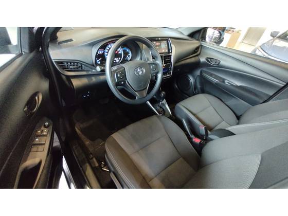 toyota-yaris-1.5-16v-flex-xl-multidrive-wmimagem17493193166