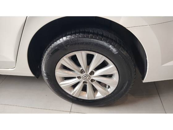 volkswagen-virtus-1.6-msi-total-flex-automatico-wmimagem1255561976